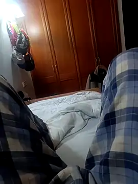 AAngel20 online show from February 4, 2026, 5:52 pm