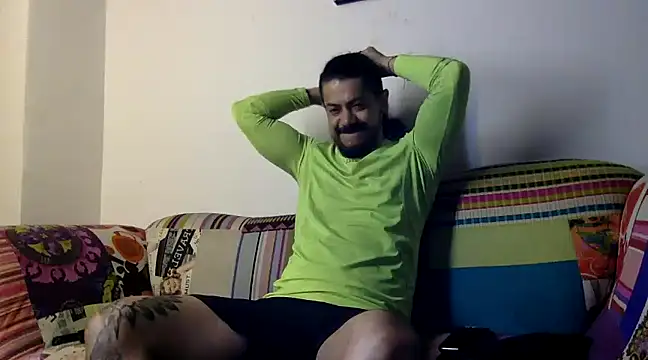 AndresSmith   online show from March 10, 2025, 9:32 am