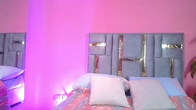 Bianca ks online show from March 13, 2025, 3:11 am