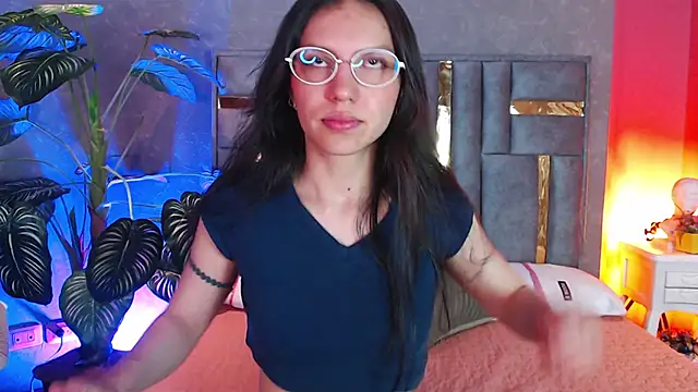 Bianca ks online show from November 20, 2025, 3:07 am