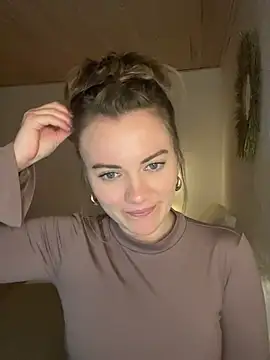 Snapshot of Milla__one chatting on January 5, 2025, 7:07 pm Milla one online show from January 5, 2025, 7:07 pm