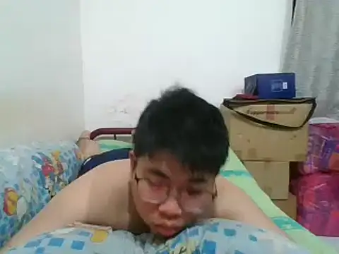 shyboymasturbation online show from March 17, 2025, 3:07 pm