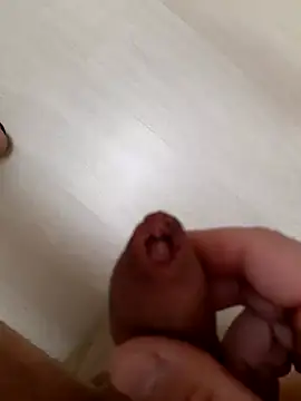 Snapshot of Sperma-V-rotik chatting on January 5, 2025, 3:45 pm Sperma-V-rotik online show from January 5, 2025, 3:45 pm