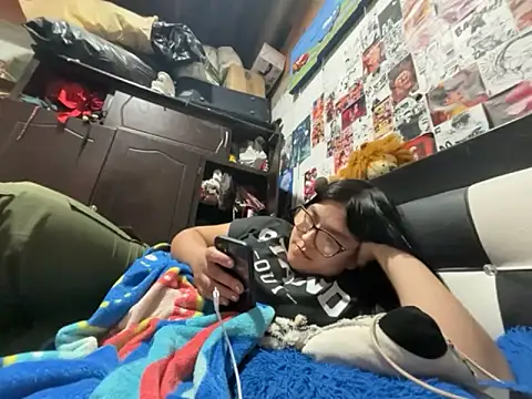 dafne19  online show from June 5, 2026, 3:57 am