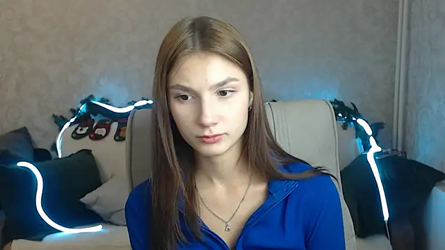 Snapshot of AnaHoney chatting on December 5, 2024, 7:38 am AnaHoney online show from December 5, 2024, 7:38 am