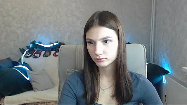 Snapshot of AnaHoney chatting on January 13, 2025, 5:44 am AnaHoney online show from January 13, 2025, 5:44 am