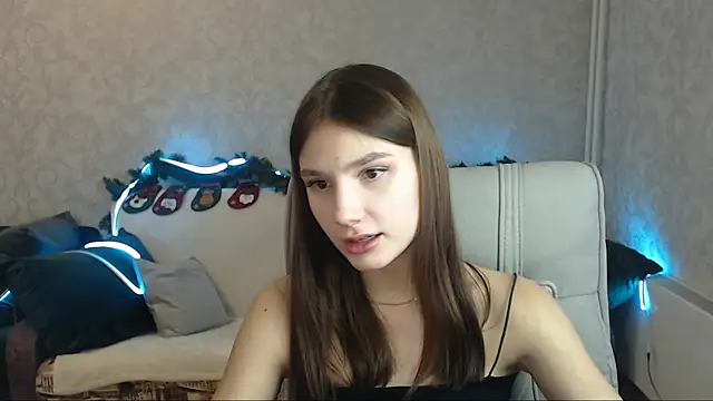 Snapshot of AnaHoney chatting on January 17, 2025, 7:08 am AnaHoney online show from January 17, 2025, 7:08 am
