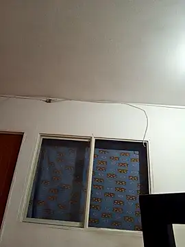 ambarlennoix online show from January 11, 2025, 12:07 pm