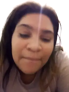 ambarlennoix online show from January 25, 2025, 11:55 am