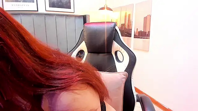 Alaia Cute online show from March 11, 2025, 5:49 am