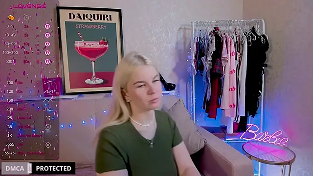 Tasty booty online show from November 19, 2025, 1:27 am