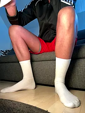 nikeaddicted2 online show from December 21, 2025, 8:10 am