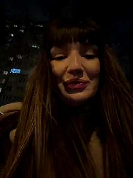 Sophie Avory online show from December 2, 2025, 6:14 pm