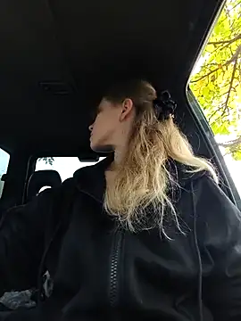 astiSWEET online show from October 5, 2025, 8:01 am