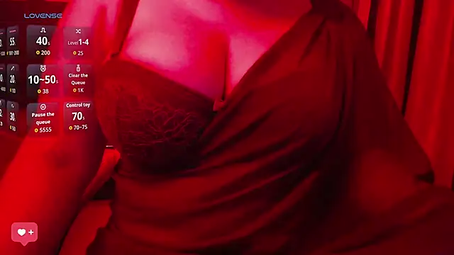 Alexandra007 online show from November 5, 2025, 12:10 am