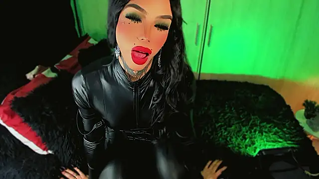 CALLME GODDESS  online show from March 18, 2026, 12:25 am