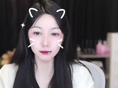 Nuyoah-77 online show from October 12, 2025, 3:33 pm