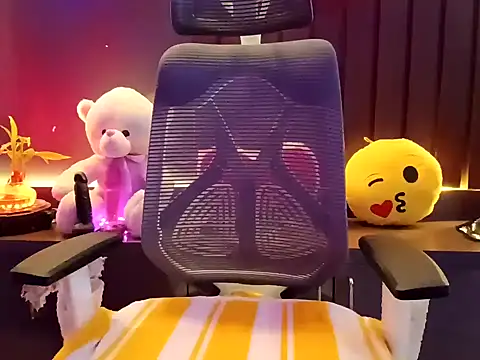 Snapshot of GoldnessAishu chatting on January 29, 2025, 5:24 pm GoldnessAishu online show from January 29, 2025, 5:24 pm