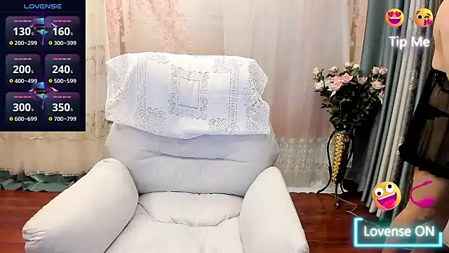 Pennyee online show from September 23, 2025, 12:52 pm