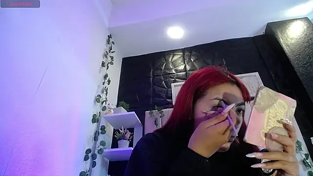 Mia Rinn online show from January 28, 2025, 1:27 pm