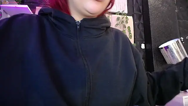 Mia Rinn online show from February 12, 2025, 12:55 pm