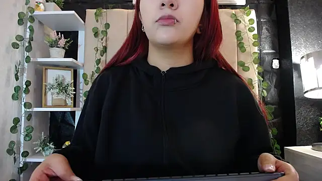 Mia Rinn online show from February 28, 2025, 1:03 pm