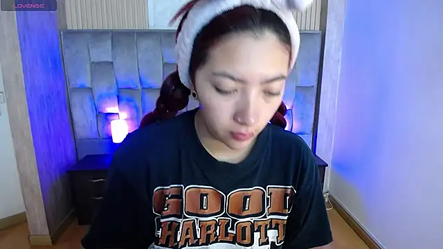 Mia Rinn online show from September 24, 2025, 1:14 pm