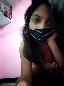 Hotty-Divya online show from November 2, 2025, 8:39 am