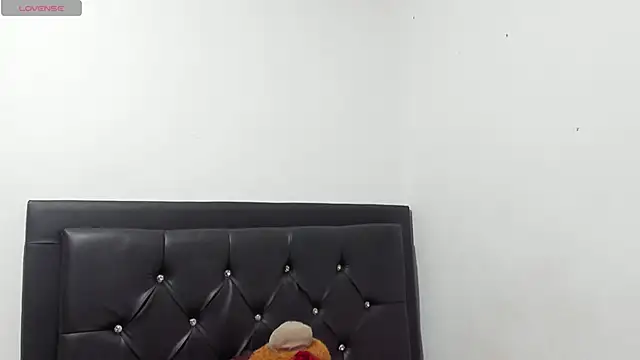 Natassha brown1 online show from December 2, 2025, 12:38 am