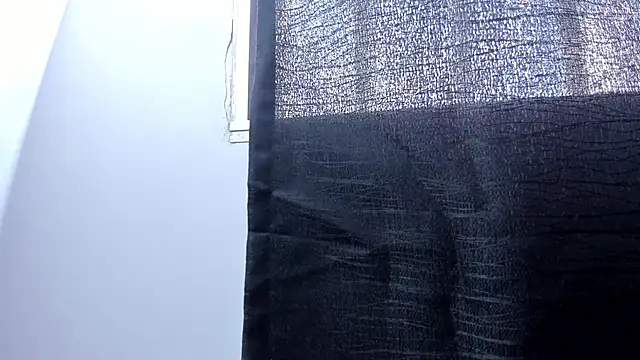 melody paris online show from March 7, 2025, 1:51 pm