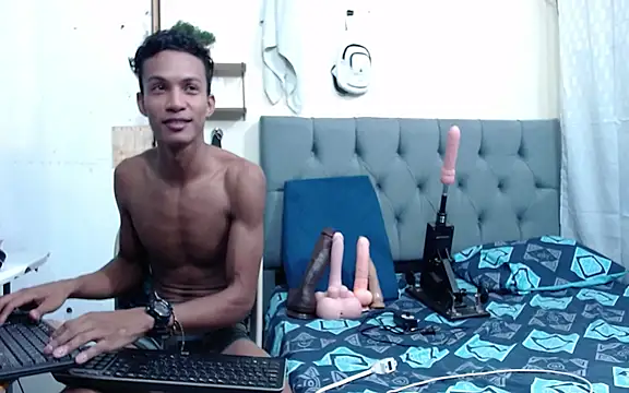 Ryan Vergon online show from March 14, 2025, 2:53 am