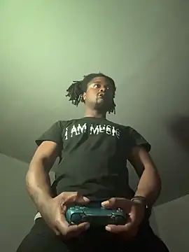 SluttyLyfe4L online show from April 3, 2026, 6:39 pm