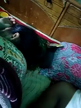 Lustyful Couple online show from November 6, 2025, 10:32 pm