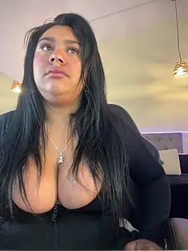 Snapshot of _Dulcinea_1 chatting on May 7, 2026, 3:45 am Dulcinea 1 online show from May 7, 2026, 3:45 am