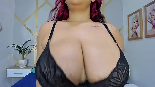 Caroliine Torres online show from February 6, 2025, 12:05 pm