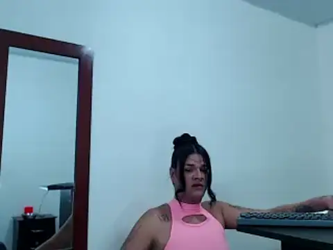 eloisaath online show from December 27, 2024, 4:21 pm