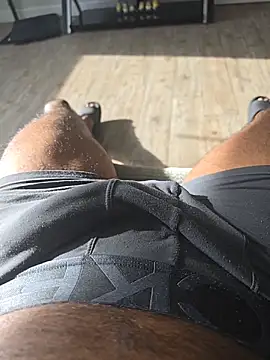 Snapshot of Keshuloveyou chatting on February 20, 2025, 8:25 pm Keshuloveyou online show from February 20, 2025, 8:25 pm