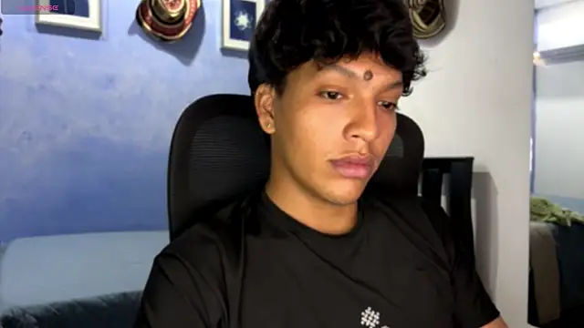 Xander bonnet1 online show from November 25, 2025, 3:23 pm