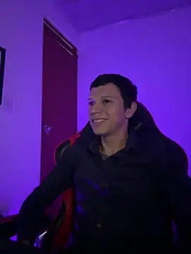 goodboy69l online show from March 29, 2026, 12:49 pm