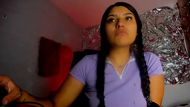 SarahStones online show from March 25, 2026, 6:19 am