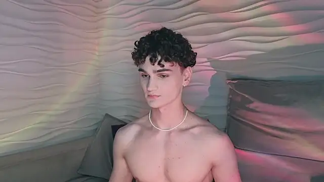 adam 21cm   online show from December 14, 2024, 7:25 pm