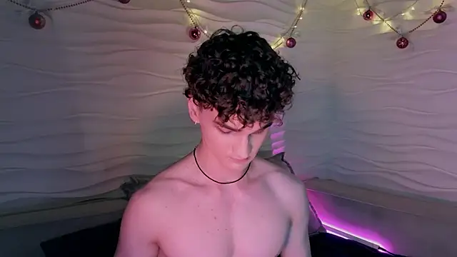 adam 21cm   online show from December 29, 2024, 4:51 pm