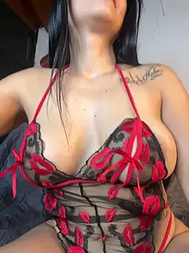 Snapshot of elolotero chatting on February 13, 2026, 5:25 am elolotero online show from February 13, 2026, 5:25 am