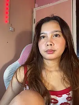 ursweet babygirl online show from March 8, 2026, 4:33 pm