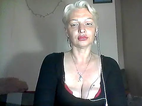 MaryJane441 online show from June 3, 2026, 8:25 pm