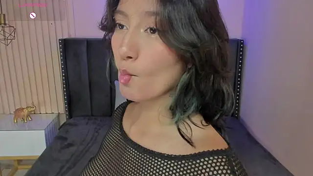 Yazmin rouse online show from March 11, 2025, 2:07 pm