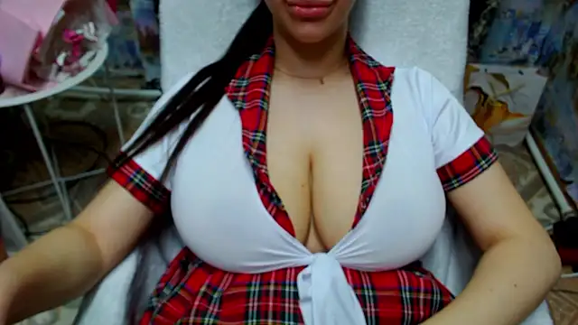 lovelyseu online show from February 18, 2026, 8:21 am