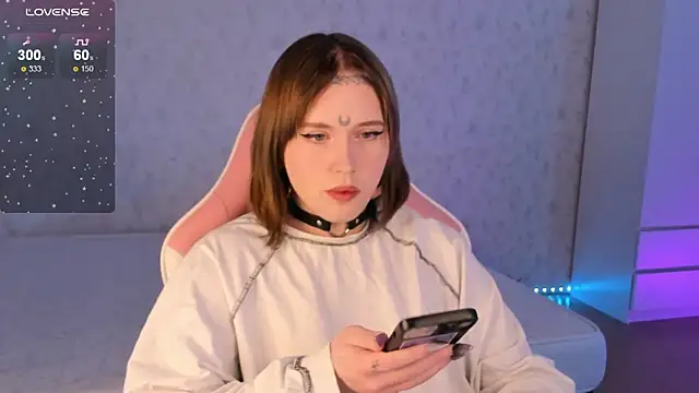 Spliti moon online show from March 1, 2025, 2:23 pm