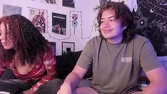 hothoneychile online show from September 22, 2025, 2:19 pm