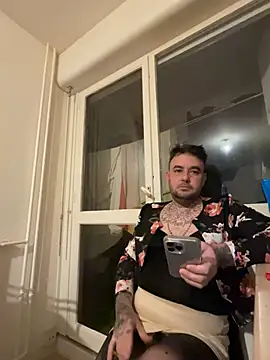 Snapshot of lope85540 chatting on December 11, 2024, 5:10 am lope85540 online show from December 11, 2024, 5:10 am